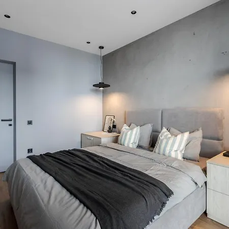 Avalon Time Apartment