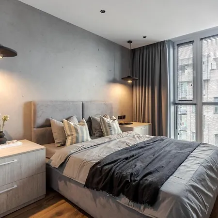 Avalon Time Apartment